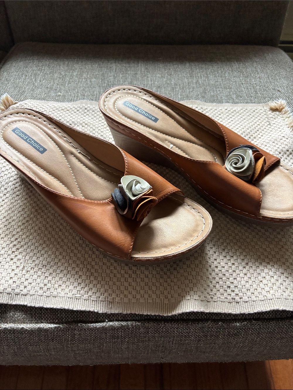 Good Choice Tan Wedge Slide Sandals with Decorative Rosette